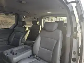 فان هيونداي H1 موديل 2012 للبيع