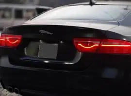 Jaguar XE 2016, Homs