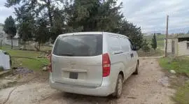 Hyundai H1 2010, Latakia