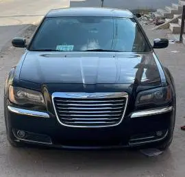 Chrysler 300 2011, Daraa