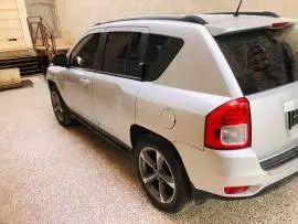 Jeep Cherokee 2011, Damascus