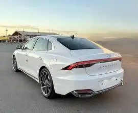 هيونداي ازيرا 2023