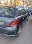 Peugeot 207 2010