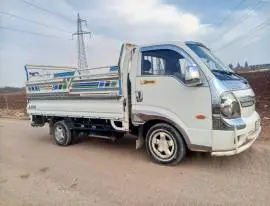 Kia 2700 Model 2009, Hama