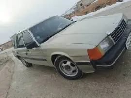 Mazda 929