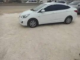 Hyundai Accent 2011