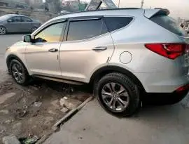 هيونداي دي ام 2013