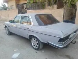 مرسيدس 280 موديل 76, دمشق