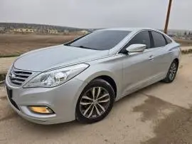Hyundai Azera 2011, Homs