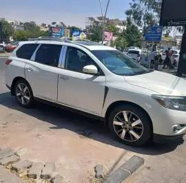 Nissan Pathfinder 2014, Damascus