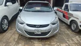 Hyundai Avante 2011