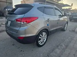 هيونداي توسان 2012