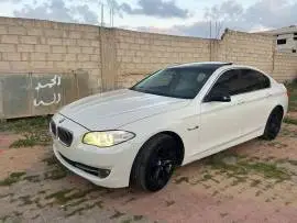 BMW 528i 2011