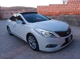Hyundai Azera 2012