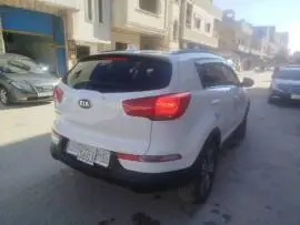 Kia Sportage 2014, Hama
