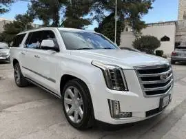 كاديلاك إسكاليد 2016, دمشق