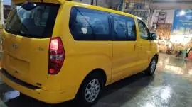 هيونداي اتش 1 2010