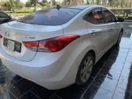 Hyundai Elantra 2012, Latakia