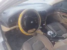 بي ام دبليو 2000, حلب