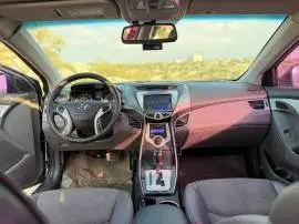 Hyundai Elantra 2011, RF66139787