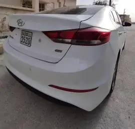 هيونداي النترا 2017, دمشق, RF13894181