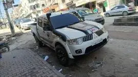 Mitsubishi Euro Long Box 2014, Idlib, RF12927617