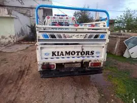 Kia 2700 2001, Homs, RF49773535