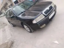 سكودا كامري 2000, دمشق, RF19867687