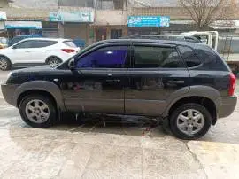 توسان 2005, إدلب, RF46825453