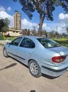 رينو ميغان 2004, RF18752168