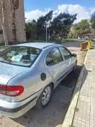 رينو ميغان 2004, RF18752168