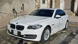 بي إم دبليو 520 2014, RF10152970