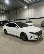 هيونداي ازيرا 2020, RF13497161