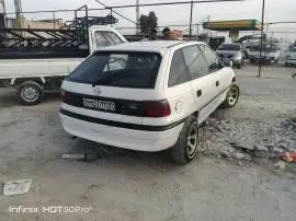 أوبل أسترا 1993, دمشق, RF90286695