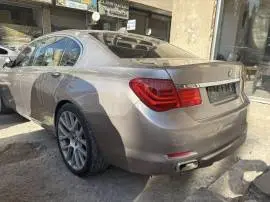 بي إم دبليو 750 2012, دمشق, RF13602800