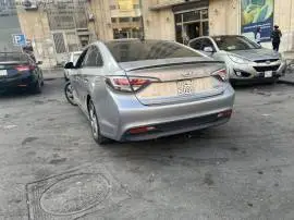 Hyundai Sonata Hybrid 2016, RF17139985
