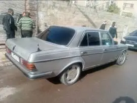Mercedes 280 1977, Damascus, RF20354592