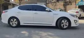 كيا أوبتيما هايبرد 2015, دمشق, RF15334606