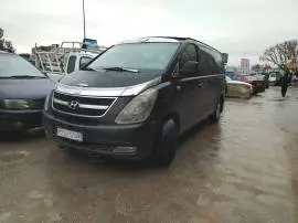 فان هيونداي H1 سياحي 2009, دمشق, RF58560773