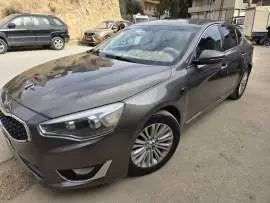 كيا كادنزا 2014, دمشق, RF15420914