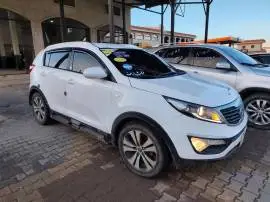 كيا سبورتاج 2011, RF18605746