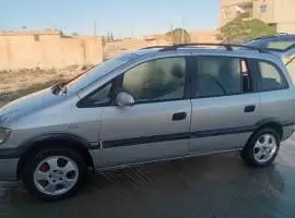 Opel 2002, Raqqa, RF17868590