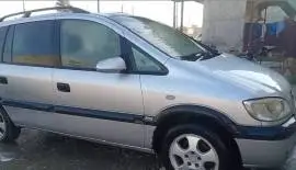 Opel 2002, Raqqa, RF17868590