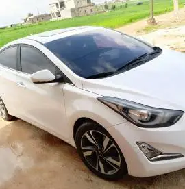 هيونداي افانتي 2014, RF63288071