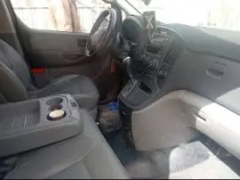 هيونداي H1 2012, دمشق, RF41282092