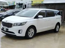 كيا كرنفال 2016, حلب, RF11710082