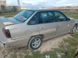 Daewoo Cielo 2001, Damascus, RF33250597