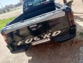 فورد 2005, حماة, RF68485928