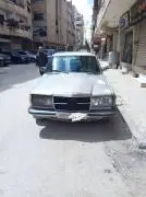 Mercedes 230, RF73482691