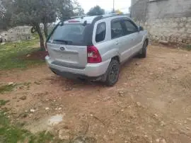 كيا سبورتاج 2009, RF10630866